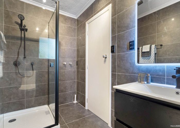  at 9/29 Fairview Road, Mount Eden, Auckland City, Auckland