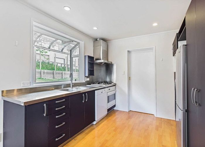  at 38 Simon Ellice Drive, Bayview, North Shore City, Auckland
