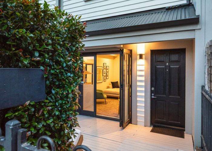  at 2/386 Richmond Road, Grey Lynn, Auckland City, Auckland