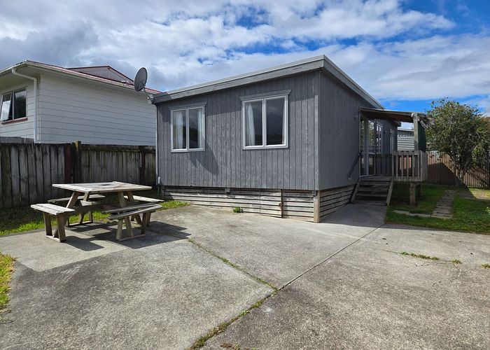  at 2A Caserta Place, Clover Park, Manukau City, Auckland