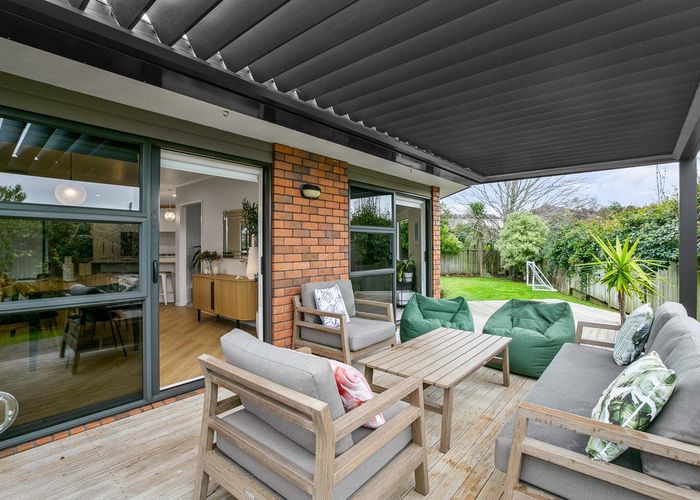  at 11 Montrose Place, Highlands Park, New Plymouth
