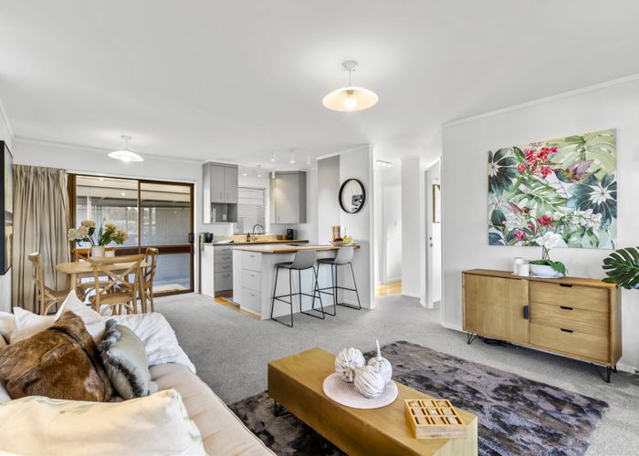  at 31B Bel Air Drive, Hillsborough, Auckland