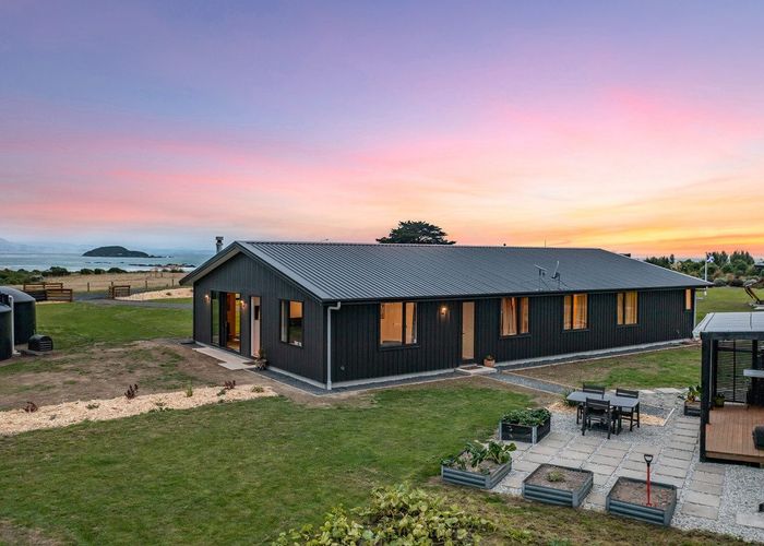  at 10 Otuarae Drive, Brighton