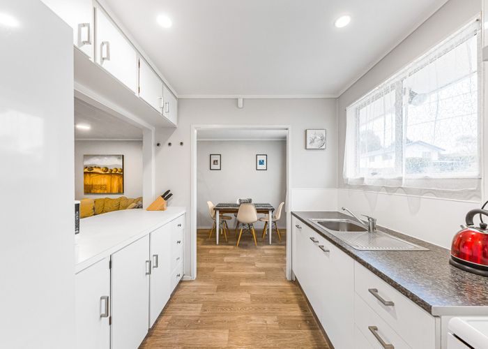  at 1/18 Matipo Road, Te Atatu Peninsula, Waitakere City, Auckland