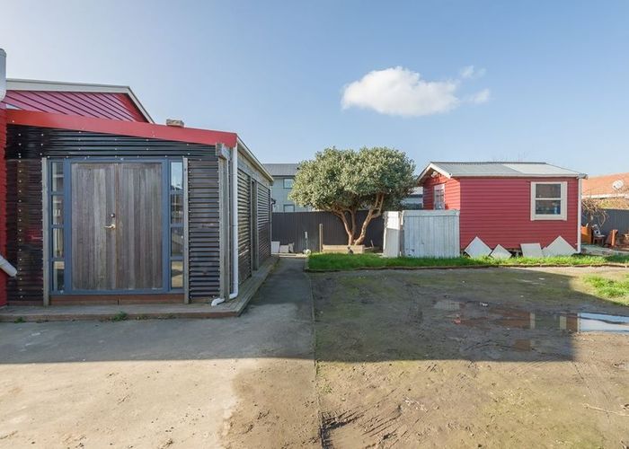  at 114 Ruskin St, Addington, Christchurch City, Canterbury