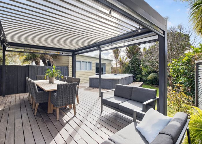  at 102 Walmer Road, Point Chevalier, Auckland City, Auckland