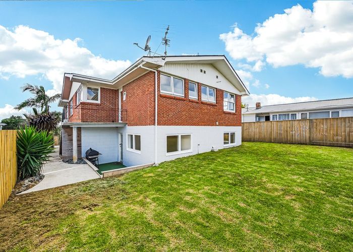  at 99 Sunnyside Road, Sunnyvale, Waitakere City, Auckland