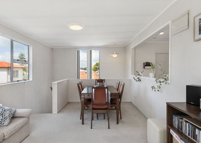  at 26 Tristram Ave, Forrest Hill, North Shore City, Auckland