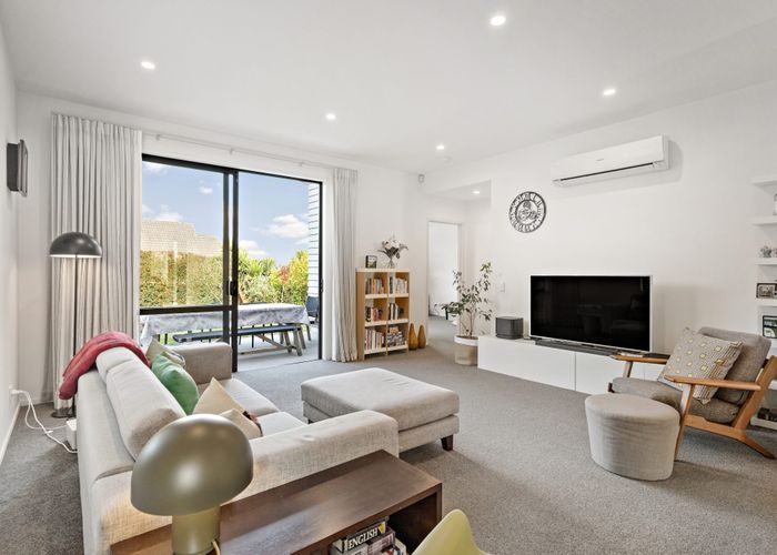  at 11B Castledine Crescent, Glen Innes, Auckland City, Auckland