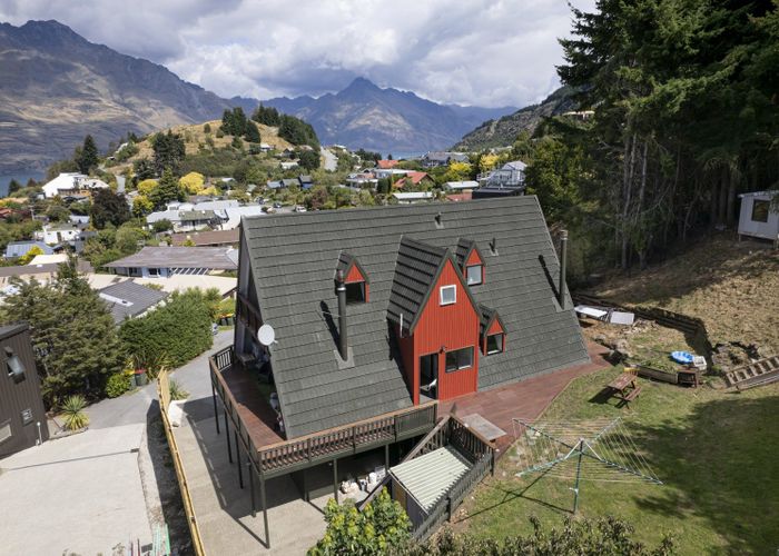  at 40 Avalon Crescent, Fernhill, Queenstown-Lakes, Otago