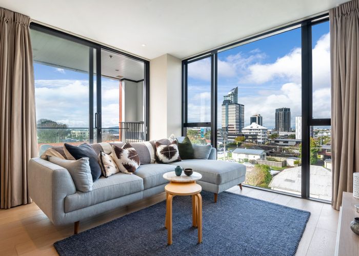  at 302/28 Killarney Street, Takapuna, Auckland