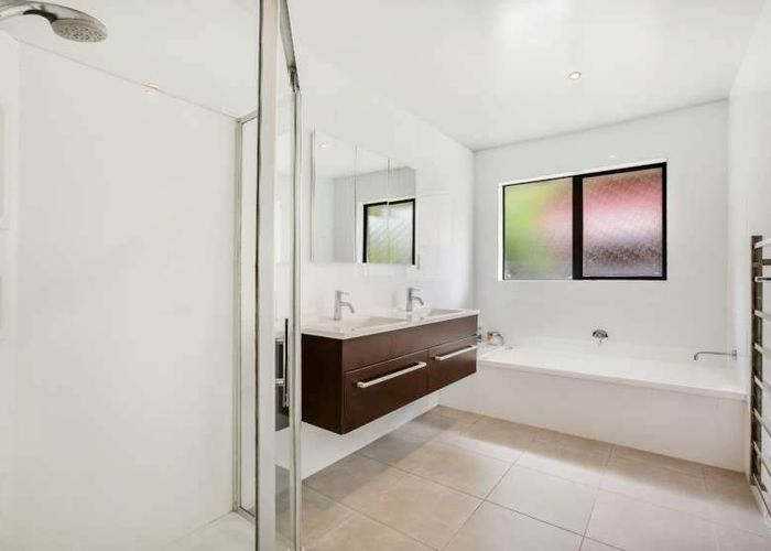  at 843 Runciman Road, Runciman, Drury