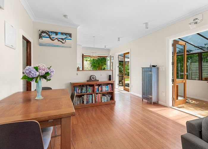  at 43 Makara Road, Karori, Wellington