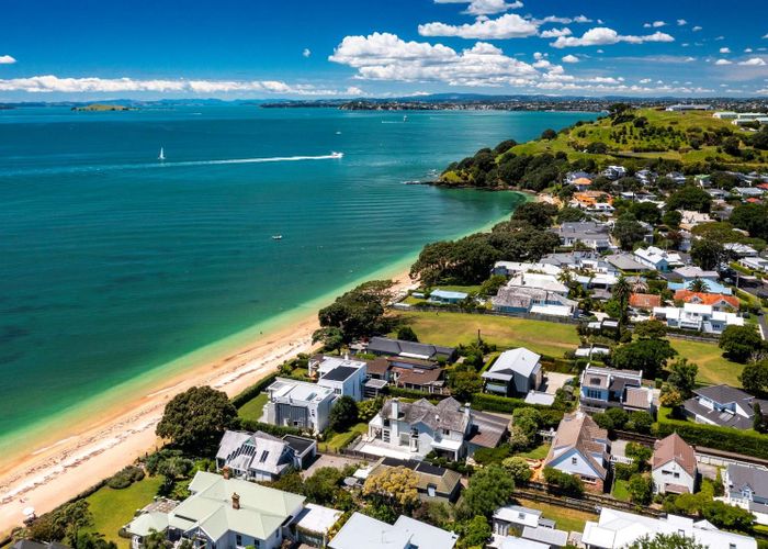  at 30 Oxford Terrace, Devonport, North Shore City, Auckland