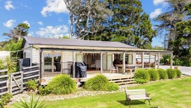  at 35 Tara Road, Kaiwaka