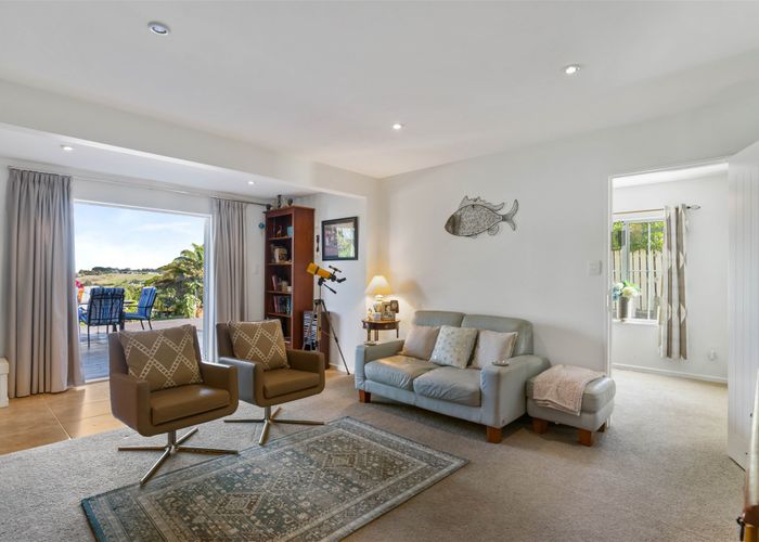  at 113 Sandspit Road, Shelly Park, Auckland