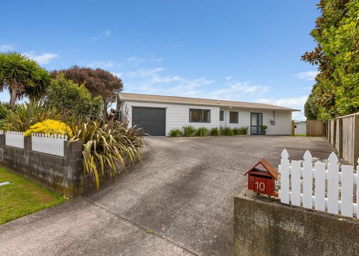  at 10 Meade Place, Bell Block, New Plymouth, Taranaki
