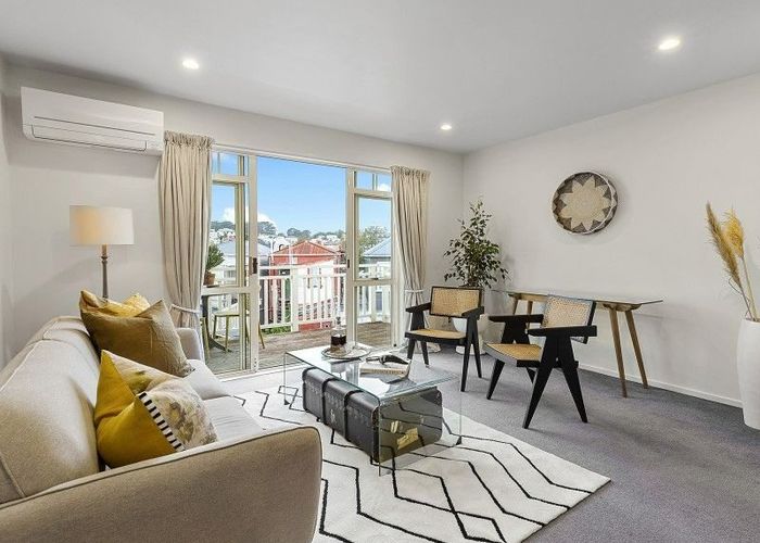  at 4/10 Colombo Street, Newtown, Wellington