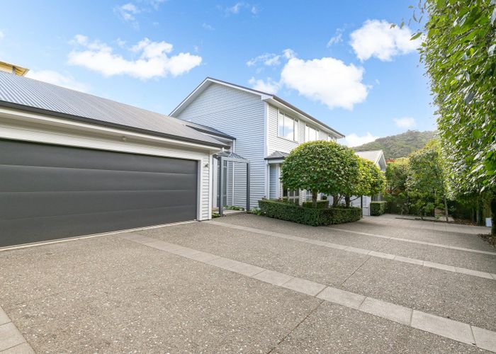  at 8 Lochiel Road, Khandallah, Wellington, Wellington