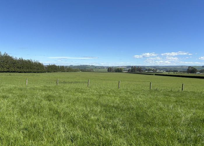  at Back Road, Milton, Clutha, Otago