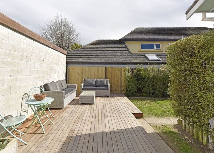  at 1/9a Avonhead Road, Avonhead, Christchurch City, Canterbury