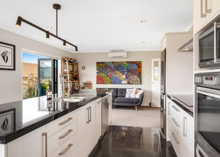  at 43 Percy Kinsman Crescent, Riverstone Terraces, Upper Hutt