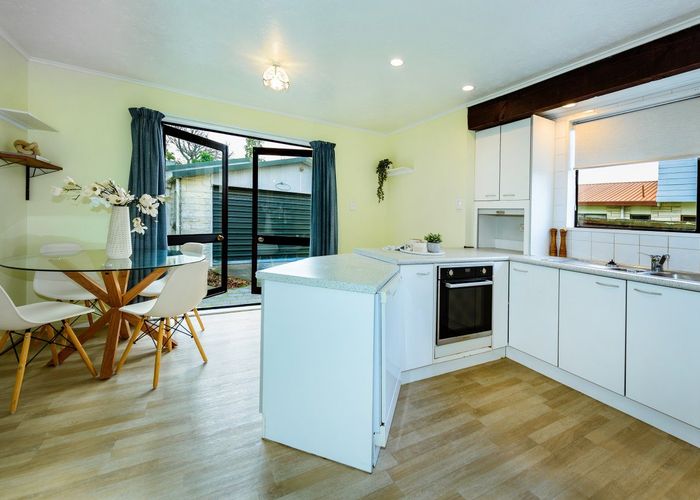  at 24 Cedars Street, Hoon Hay, Christchurch City, Canterbury