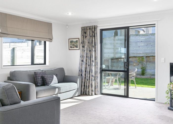  at 45 Shrule Place, Huntington, Hamilton