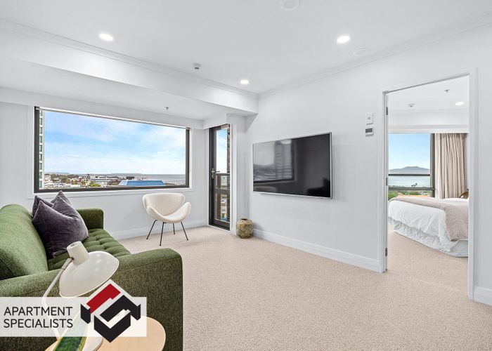  at 9 Byron Avenue, Takapuna, North Shore City, Auckland