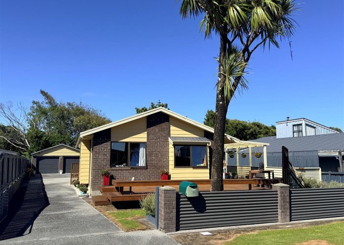  at 2 Jamieson Road, Karoro, Grey, West Coast