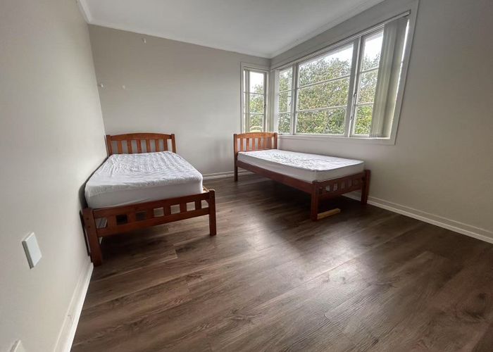  at 234a Lake Road, Hauraki, North Shore City, Auckland