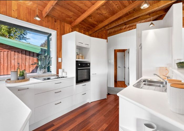  at 8  Stonehaven Drive, Maungakaramea, Whangarei, Northland