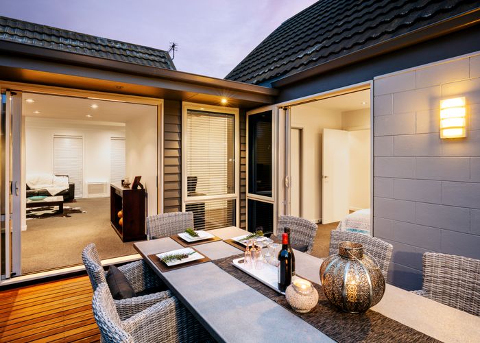  at 5 Woodbank Street, Somerfield, Christchurch