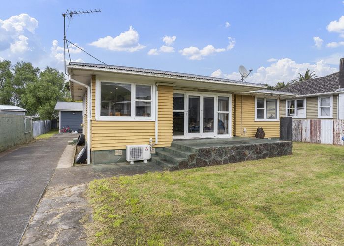  at 16 Toatoa Place, Mangere Bridge, Auckland