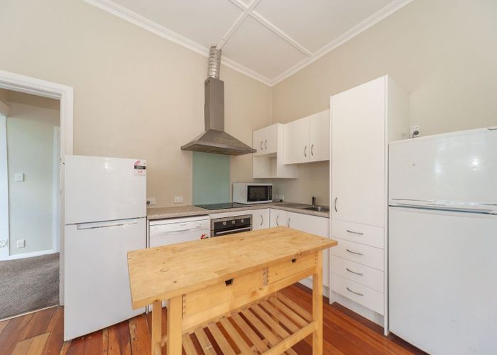  at 80 Kelburn Parade, Kelburn, Wellington