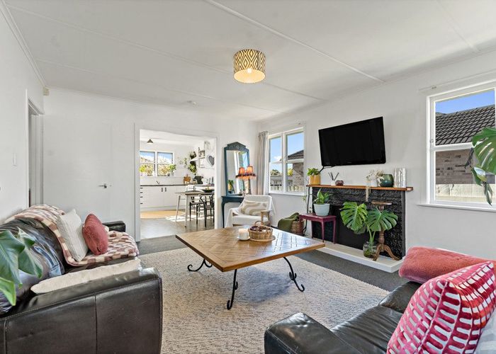  at 14 Church Street, Tuakau