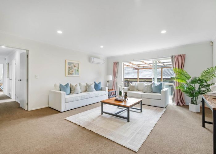  at 2 Clemow's Lane, Albany, Auckland