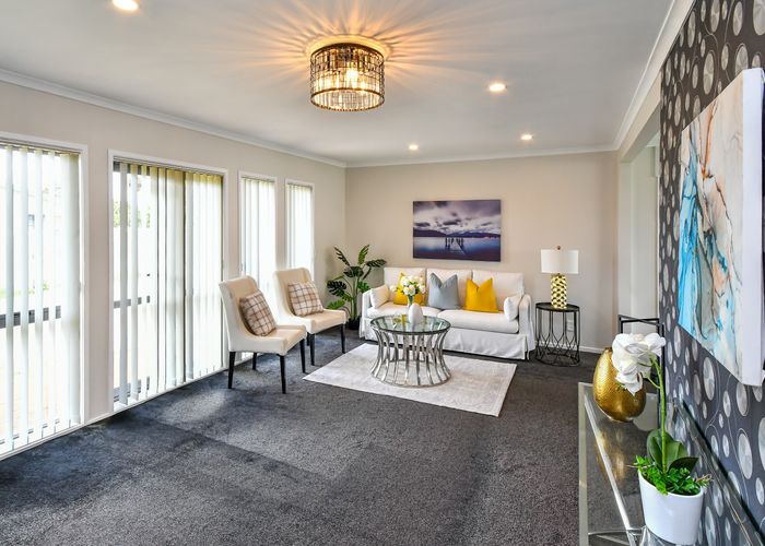  at 6 Dennis Road, Papatoetoe, Auckland