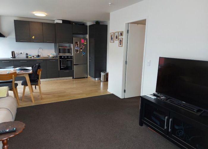  at 8/32 Akaroa Drive, Maupuia, Wellington, Wellington