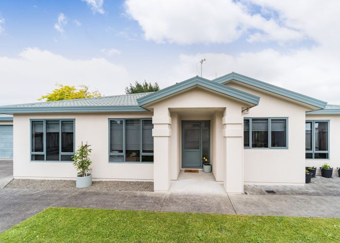  at 5 Jordan Way, Kelvin Grove, Palmerston North, Manawatu / Whanganui