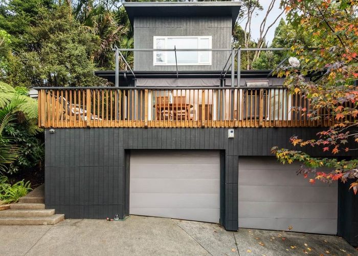  at 187 Laingholm Drive, Laingholm, Auckland