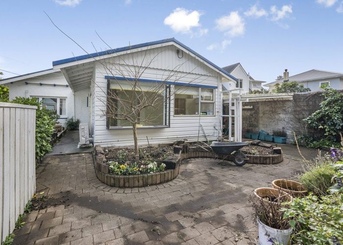  at 122A Muritai Road, Eastbourne, Lower Hutt