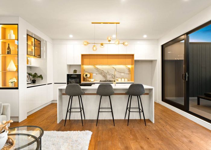  at 8B William Souter Street, Forrest Hill, North Shore City, Auckland