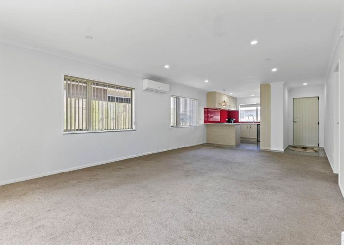  at 24 Dolbel Place, Mangere East, Manukau City, Auckland