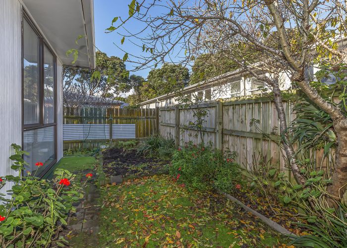  at 7A Whitehouse Road, Titahi Bay, Porirua