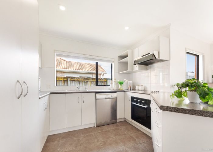  at 1 Broberg Lane, Flat Bush, Auckland