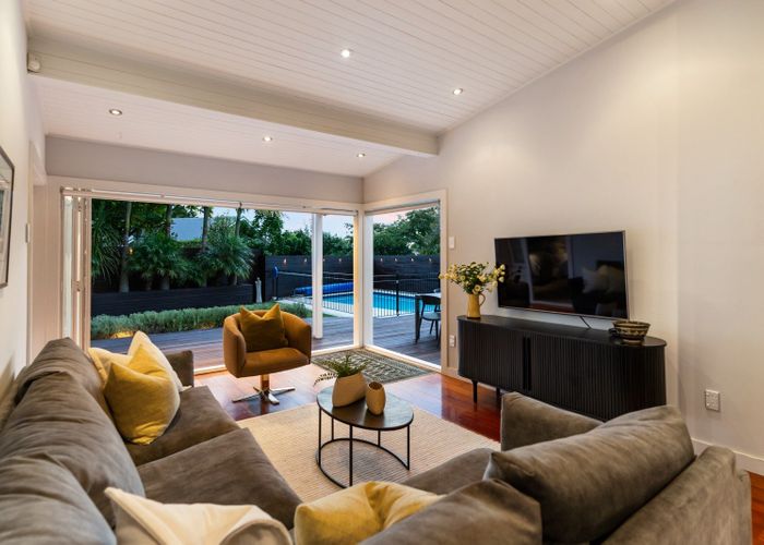  at 13 Golf Road, Epsom, Auckland