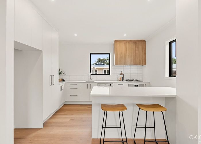  at 64b Bell Road, Waiwhetu, Lower Hutt, Wellington