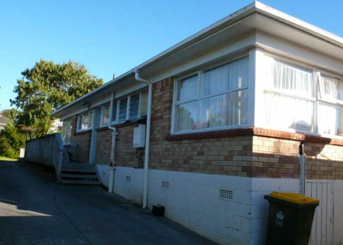  at 10 Jade Avenue, Pakuranga Heights, Auckland