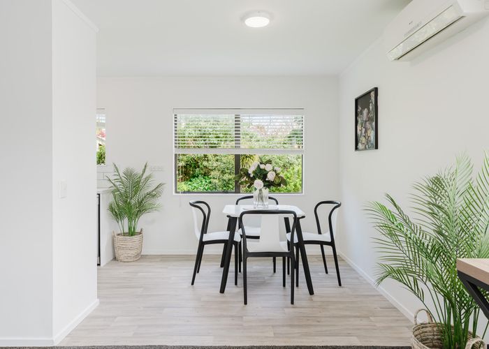  at 8A Park Terrace, Hamilton City Central, Hamilton, Waikato